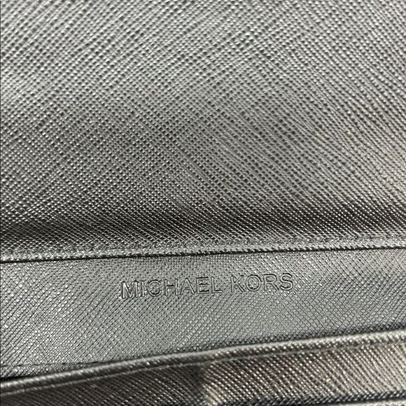 9616 Michael Kors Navy Perforated Crossbody & wallet 243349616 - Picture 12 of 14